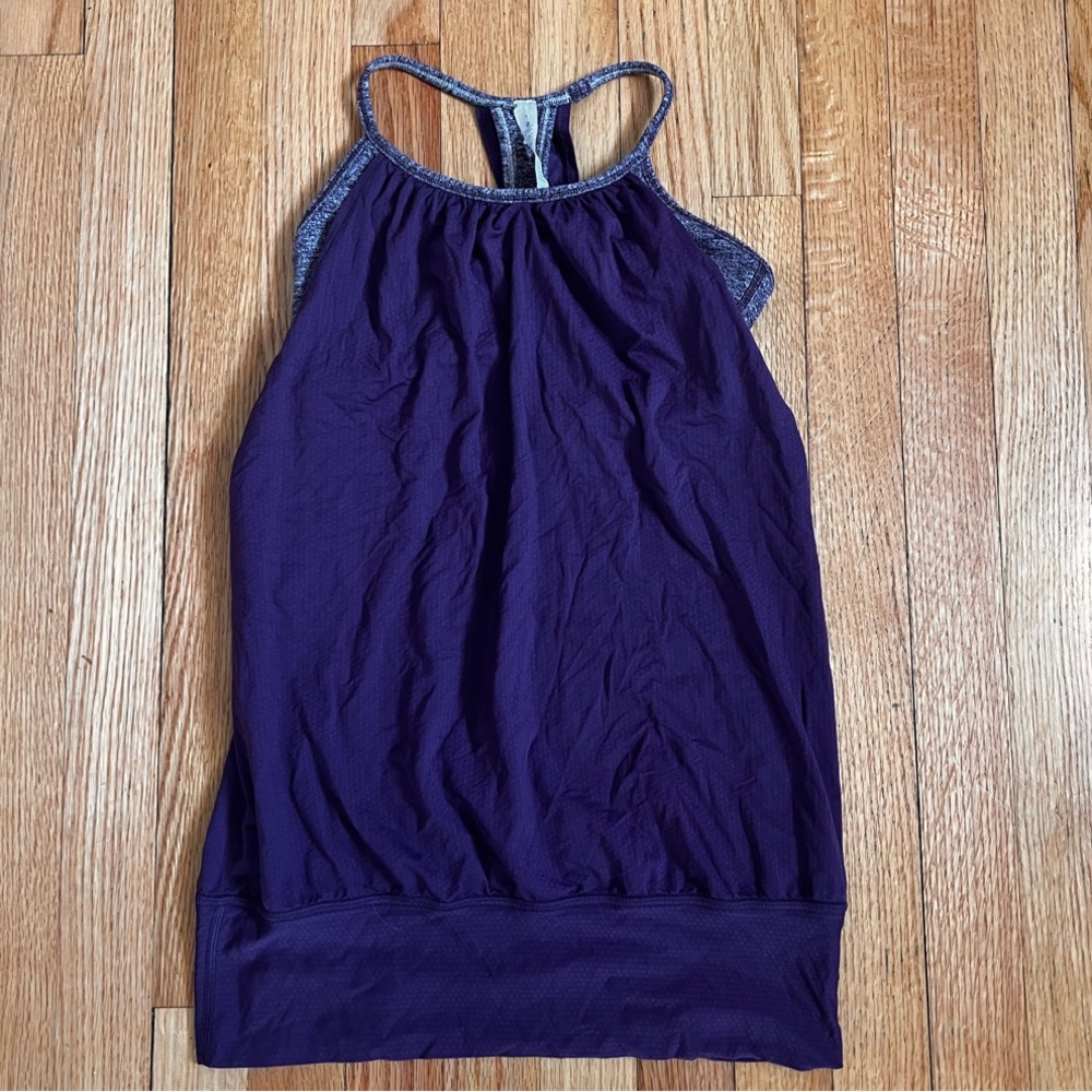 Lululemon tank purple size 4 built in bra